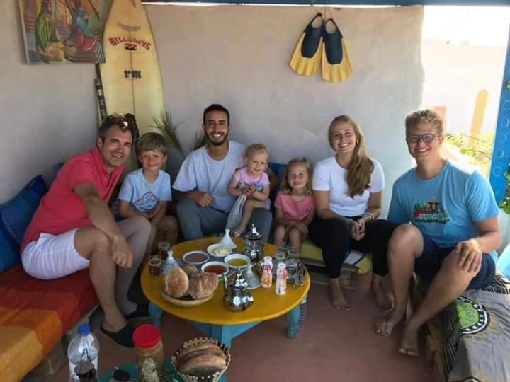 Hostel Surf Housemaroc As-Suwajra Zewnętrze zdjęcie